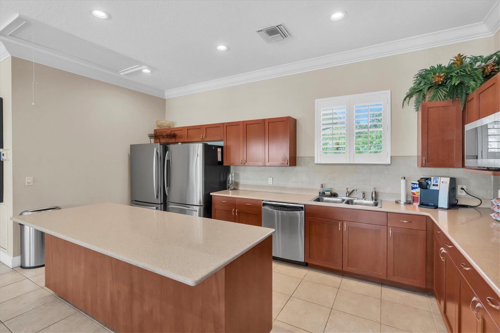 7040 KEY HAVEN RD #605 — photo 37