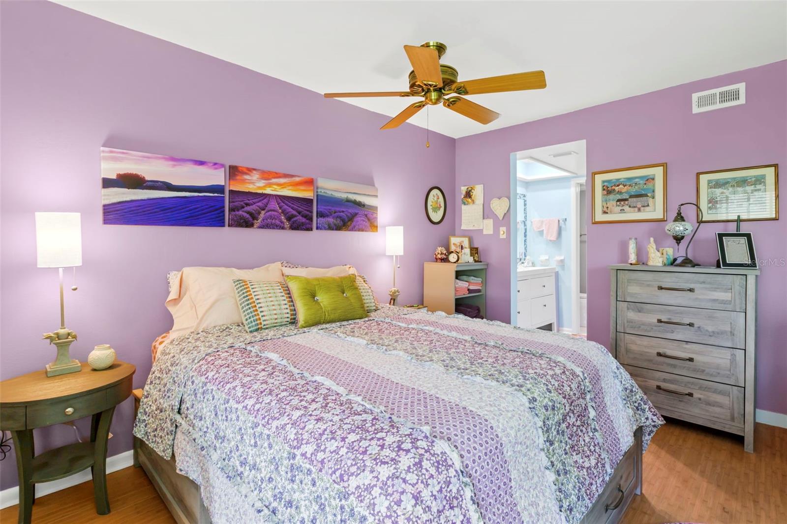 128 NANCY DR — photo 22