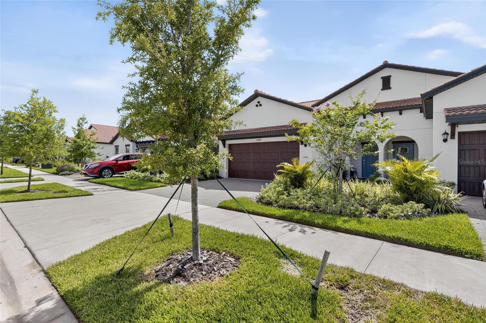 17334 HOLLY WELL AVE — photo 22