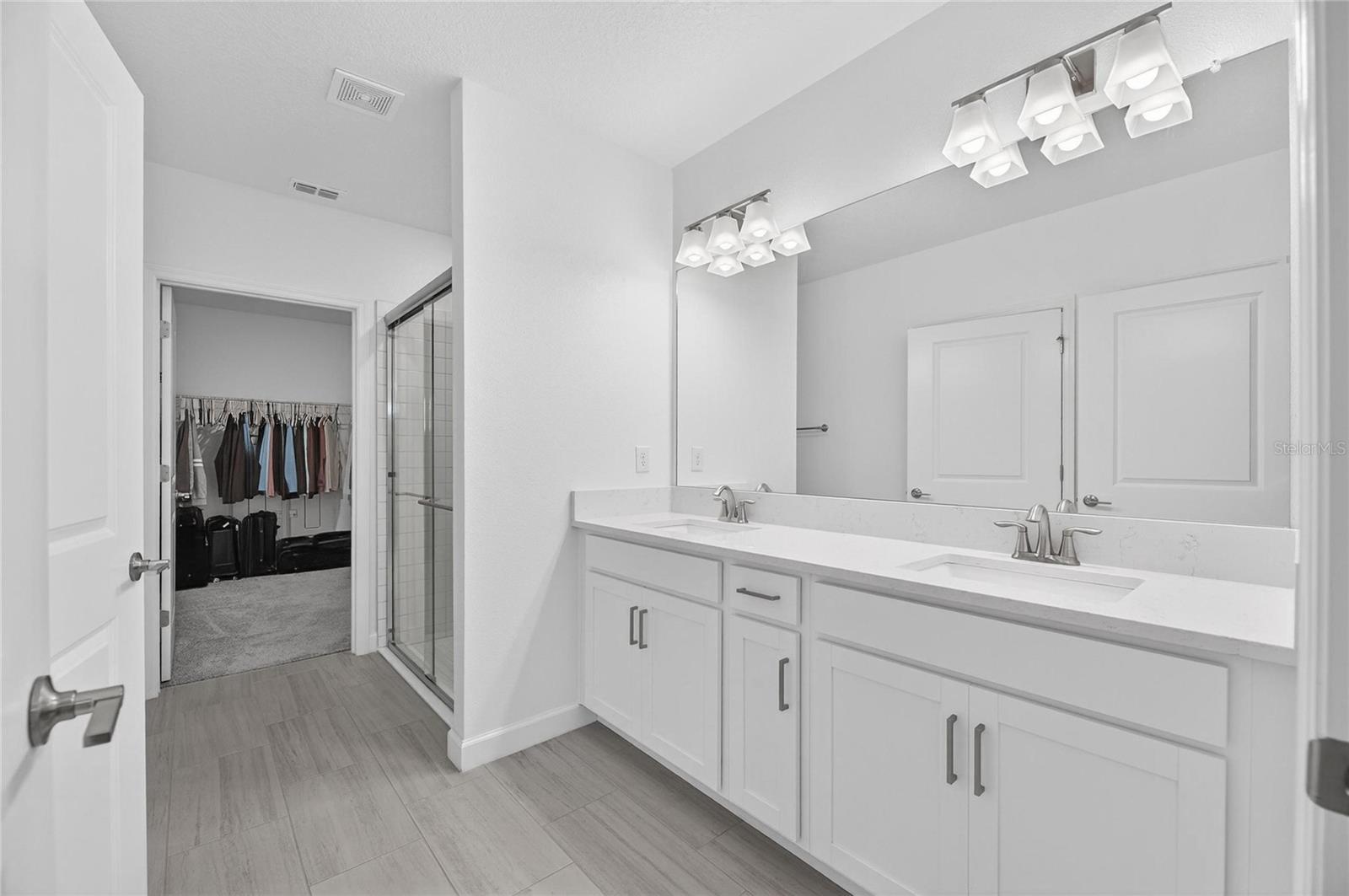 17334 HOLLY WELL AVE — photo 62