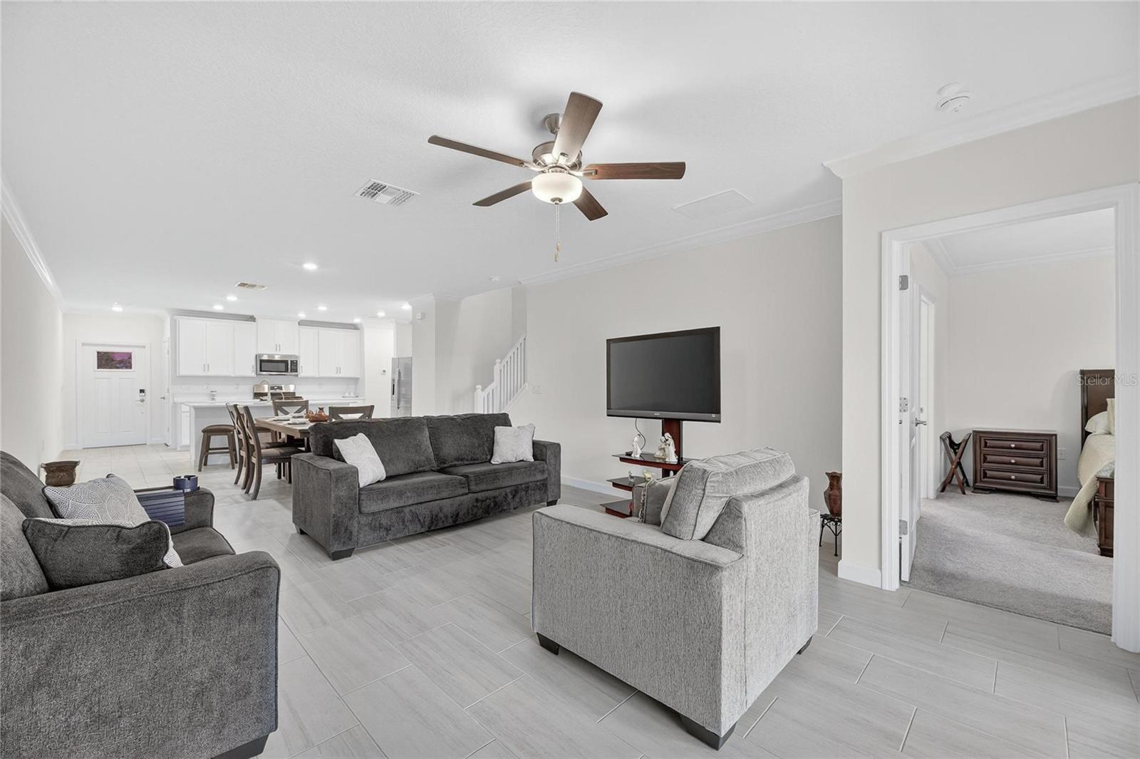 17334 HOLLY WELL AVE — photo 40