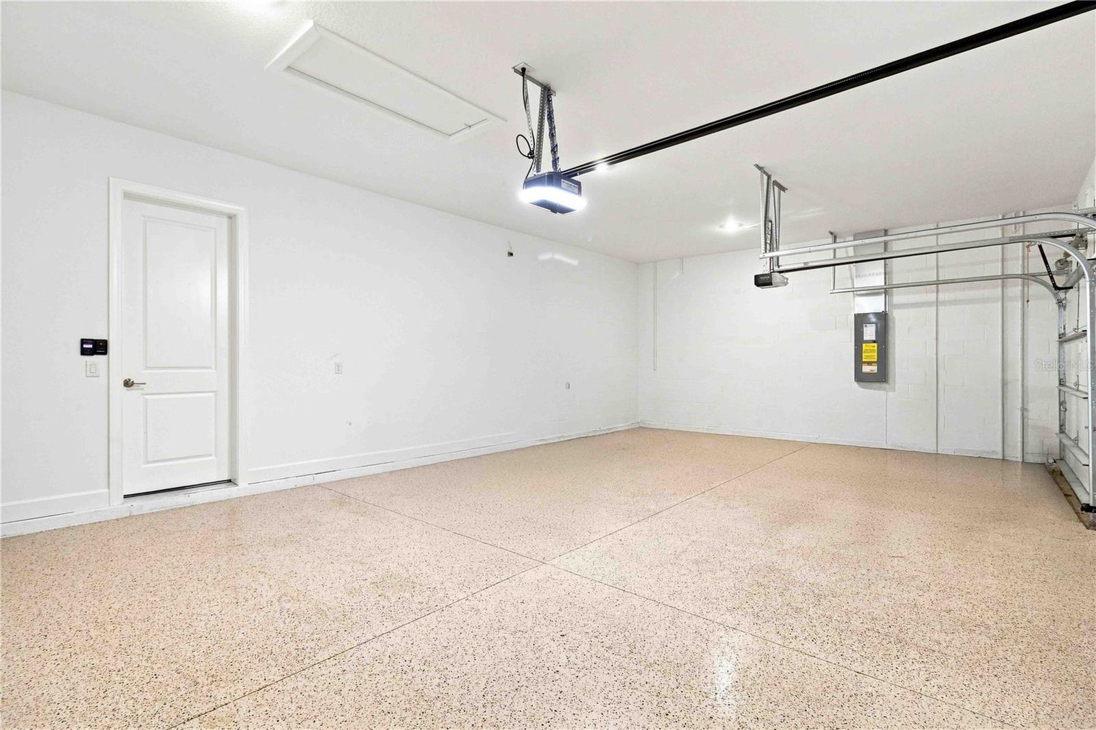 10463 ECLIPSE ST — photo 30