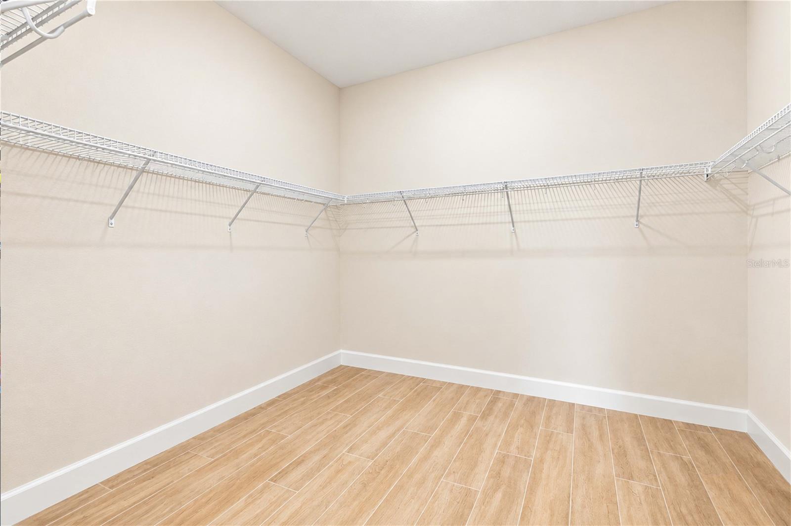 10463 ECLIPSE ST — photo 21