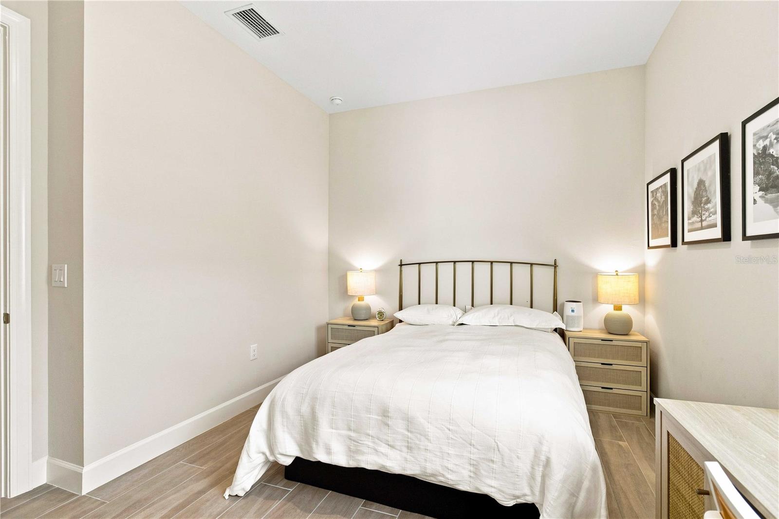 10463 ECLIPSE ST — photo 26