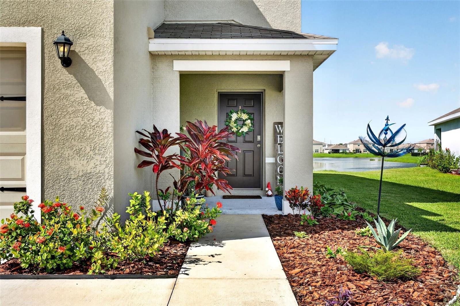 10137 CHARLOTTE DR — photo 3