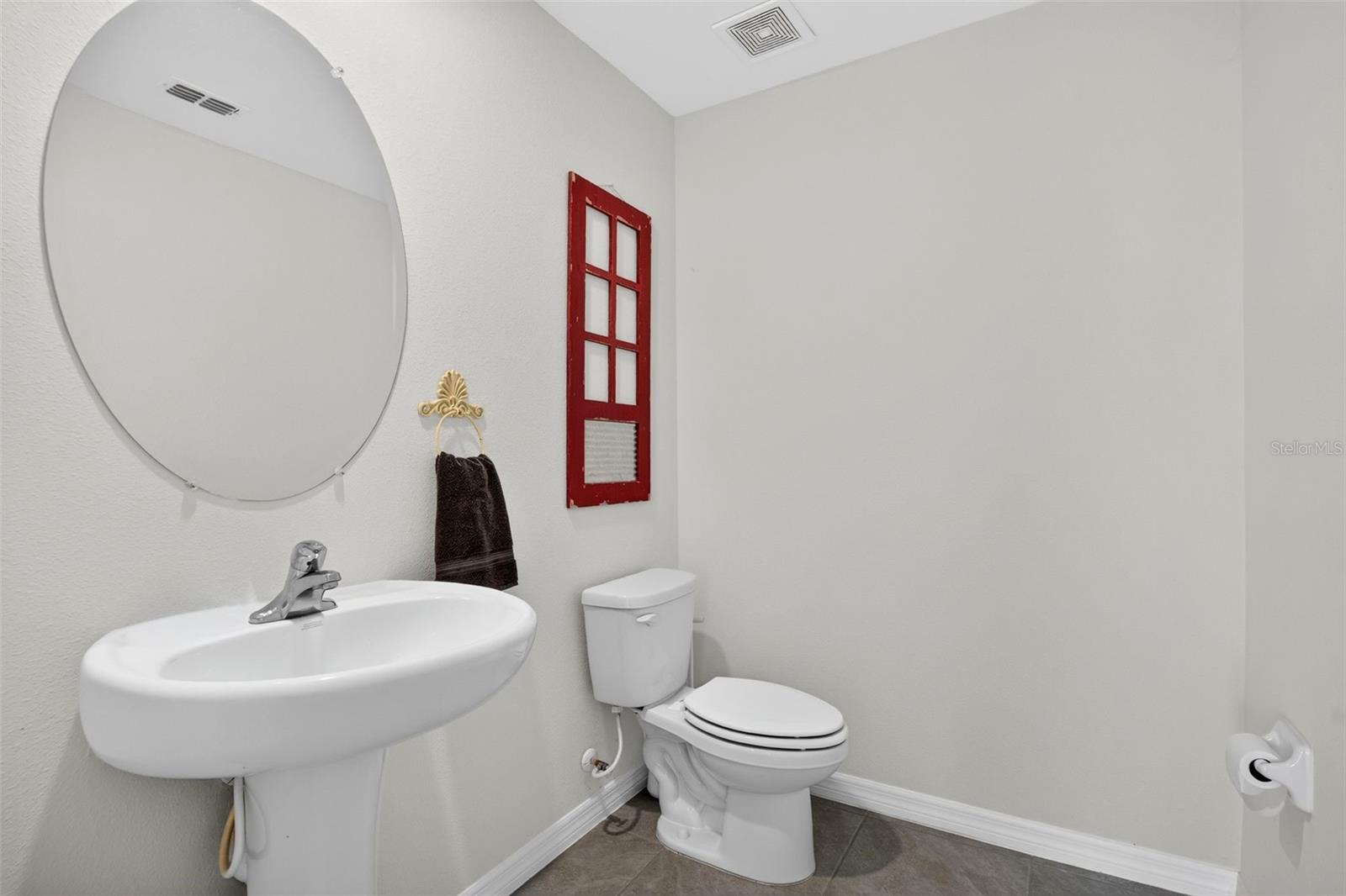 10137 CHARLOTTE DR — photo 38