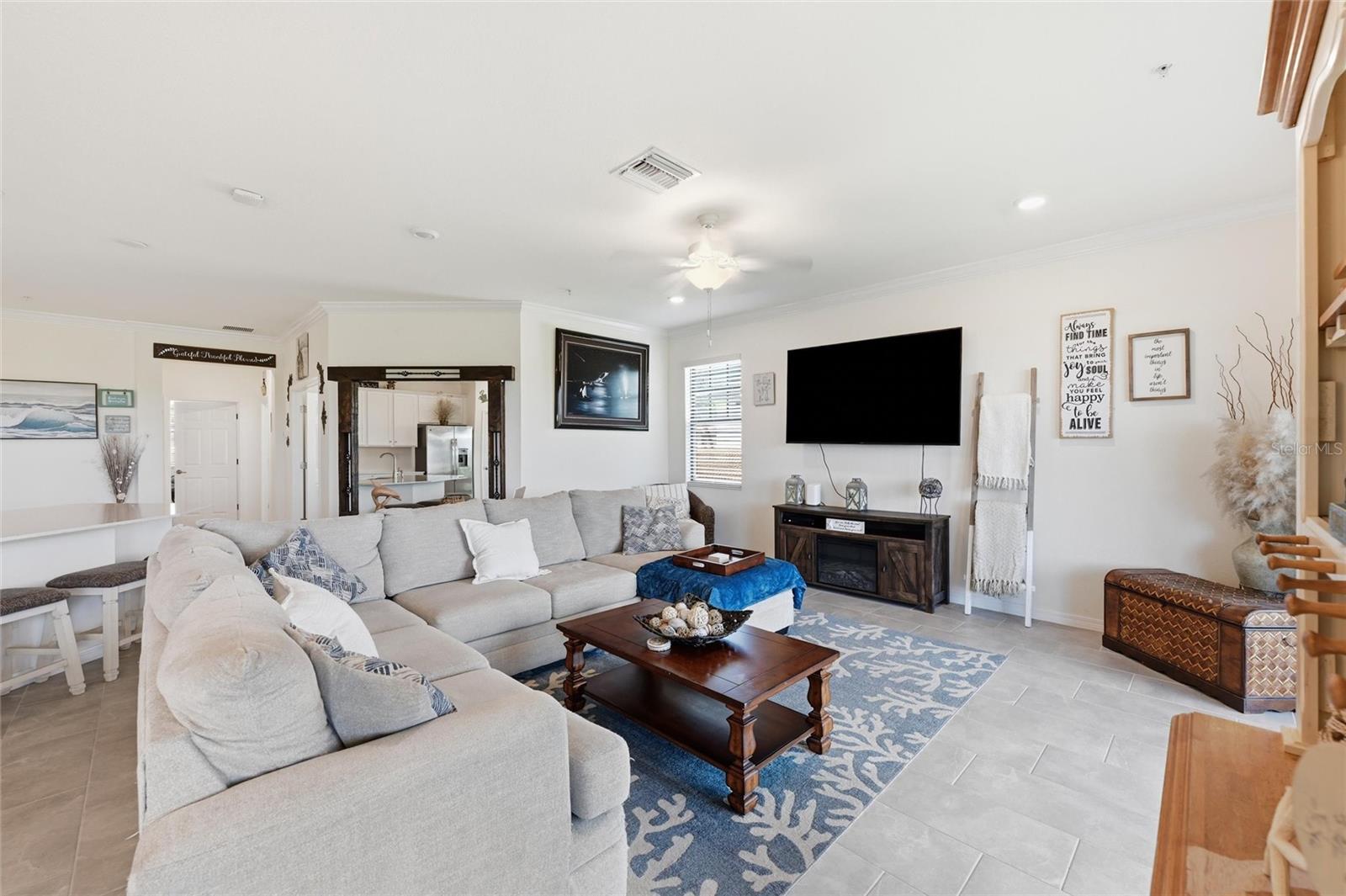 10047 CROOKED CREEK DR #201 — photo 18