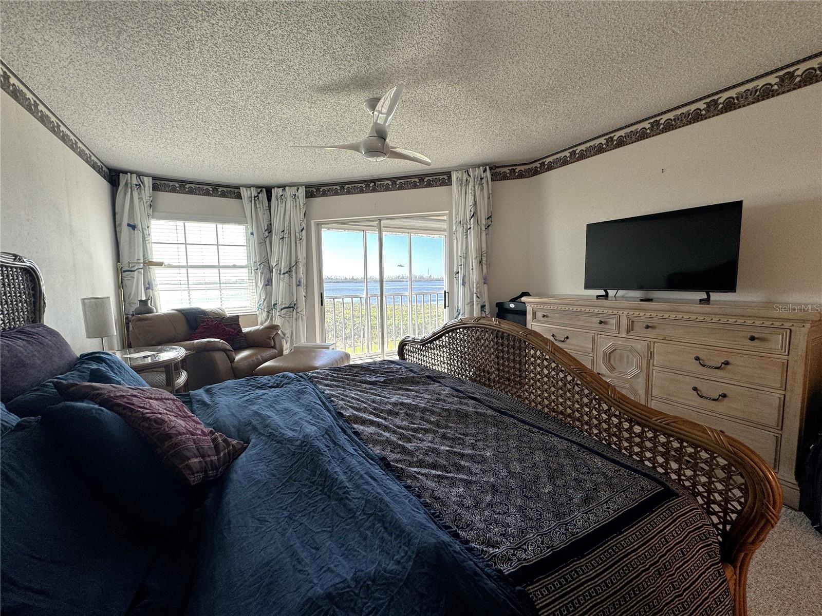 1155 EDGEWATER CIR #28 — photo 24