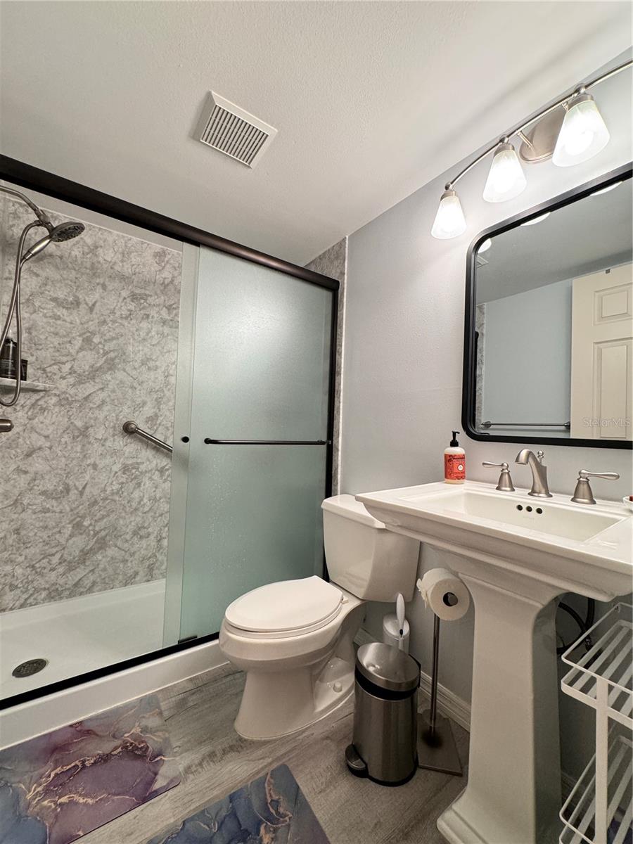 1155 EDGEWATER CIR #28 — photo 27