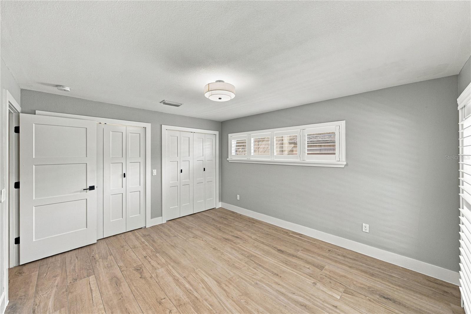 214 S TREASURE DR — photo 45