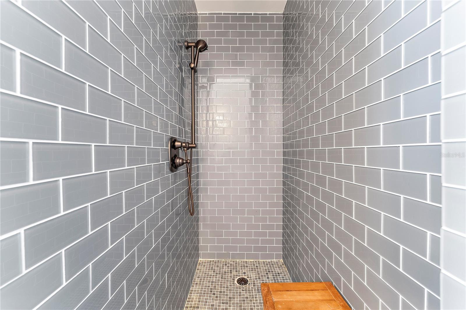 235 COCOANUT AVE #101A — photo 38
