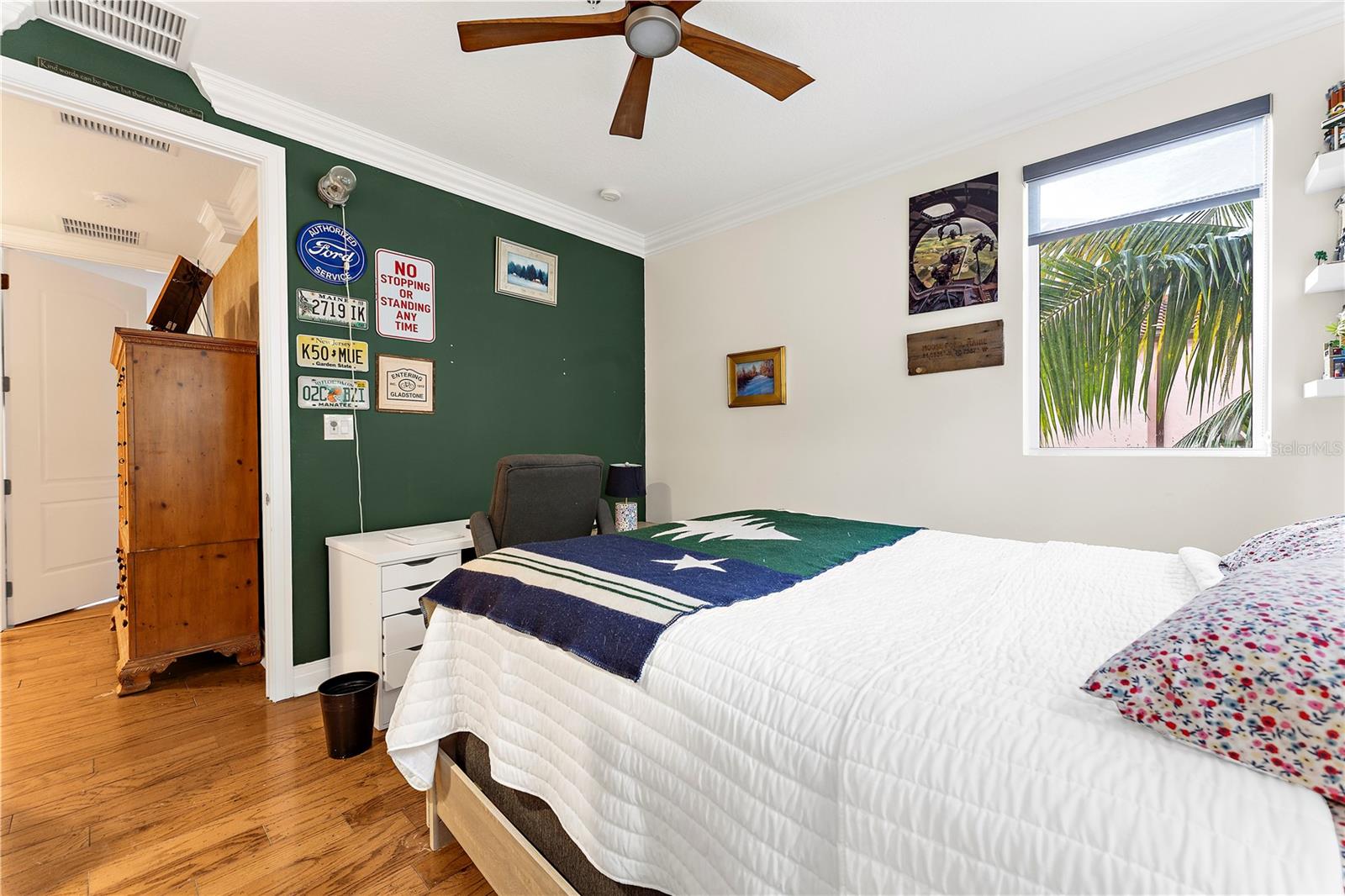 235 COCOANUT AVE #101A — photo 18