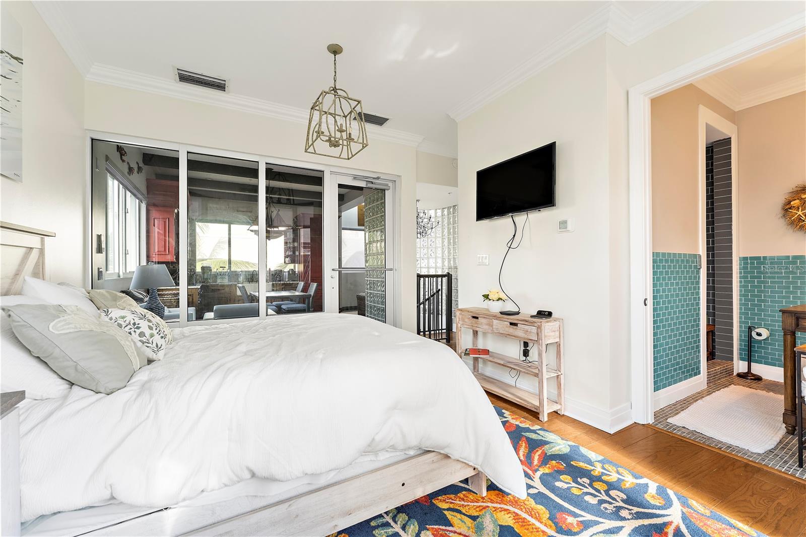 235 COCOANUT AVE #101A — photo 34