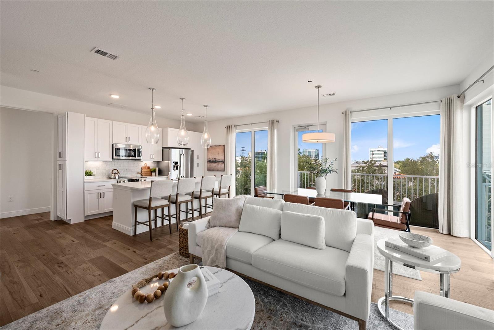 600 3RD AVE S #410 — photo 9