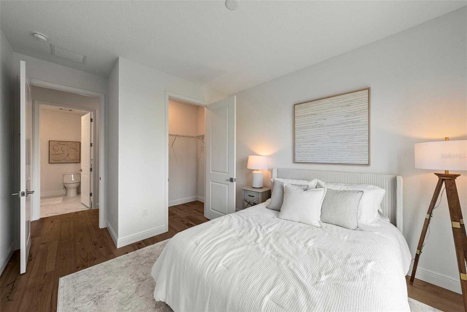 600 3RD AVE S #410 — photo 23