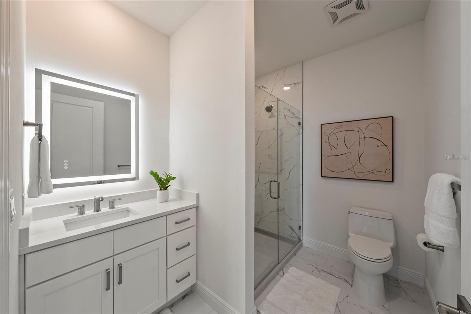 600 3RD AVE S #410 — photo 24