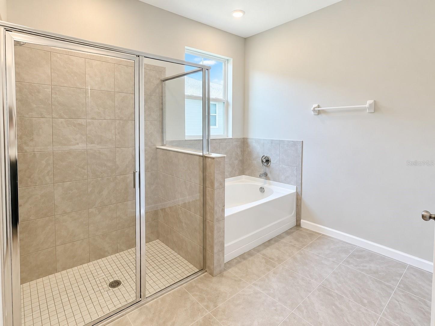 5414 FLINT HILLS DR — photo 4