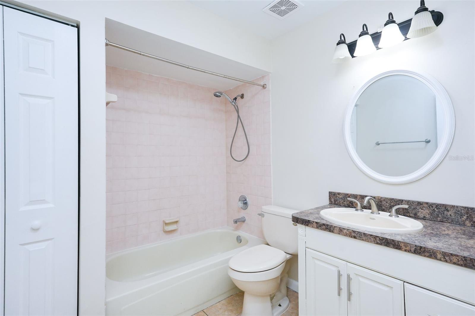 3614 PINE KNOT DR — photo 9