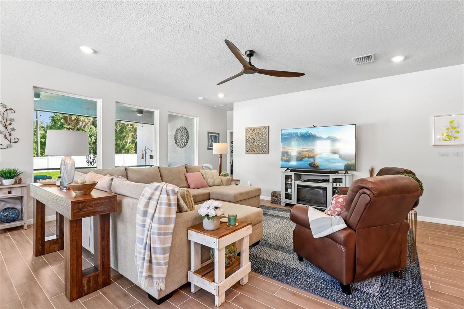32515 CARMELA CIR — photo 14