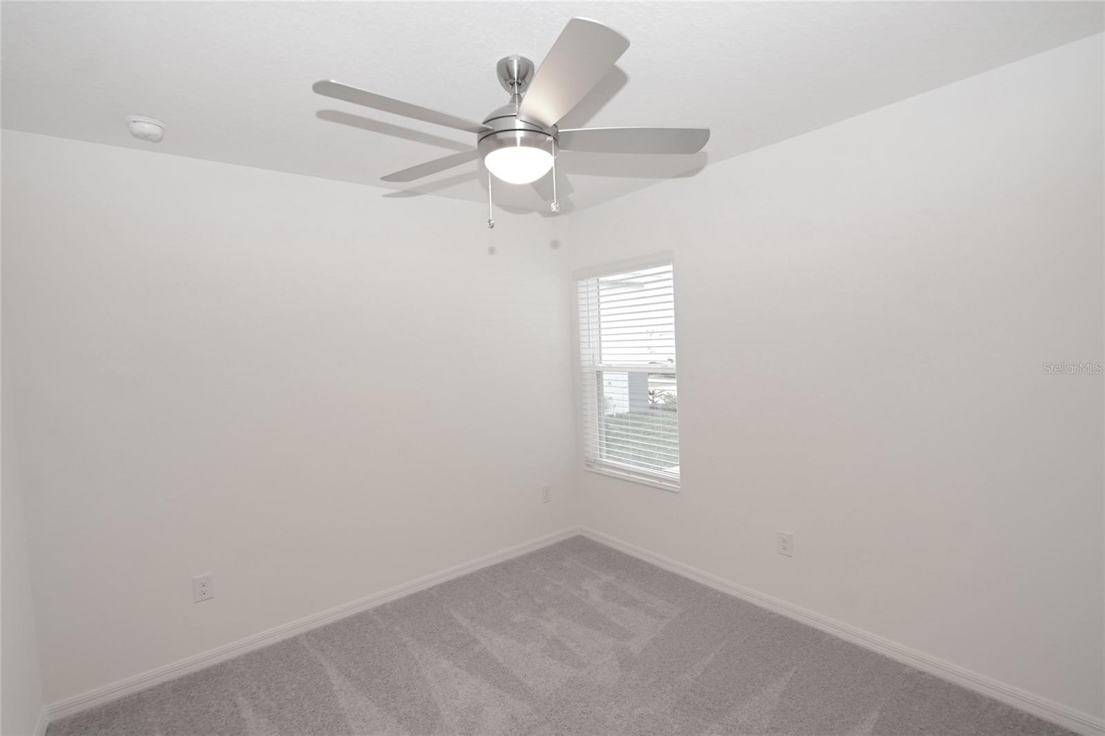 9532 SANDY BLUFFS CIRCLE — photo 14