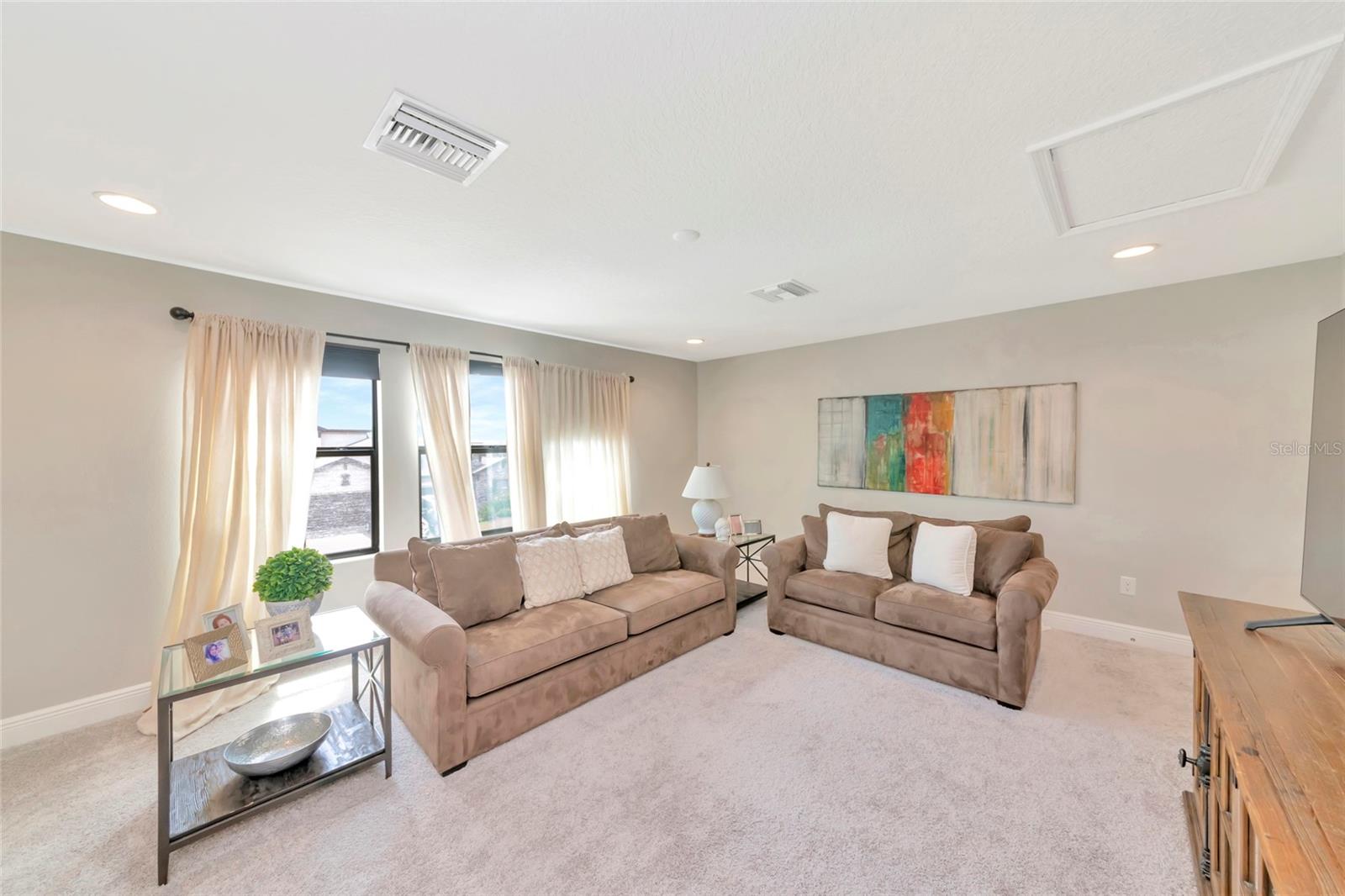 9211 ISABELLA CIR — photo 33