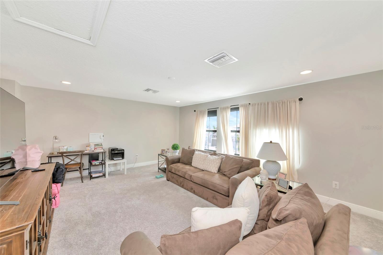 9211 ISABELLA CIR — photo 35