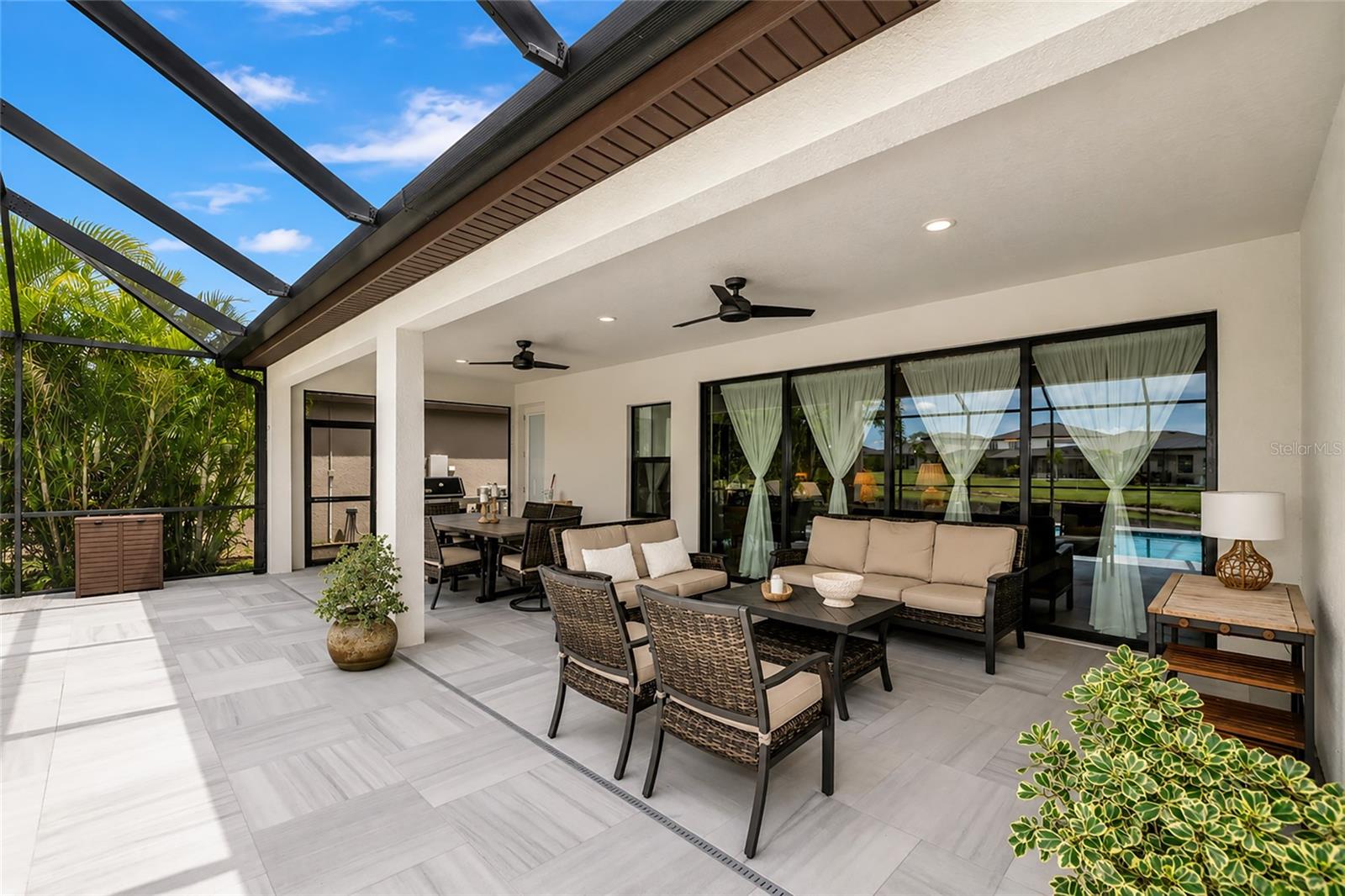 9211 ISABELLA CIR — photo 41