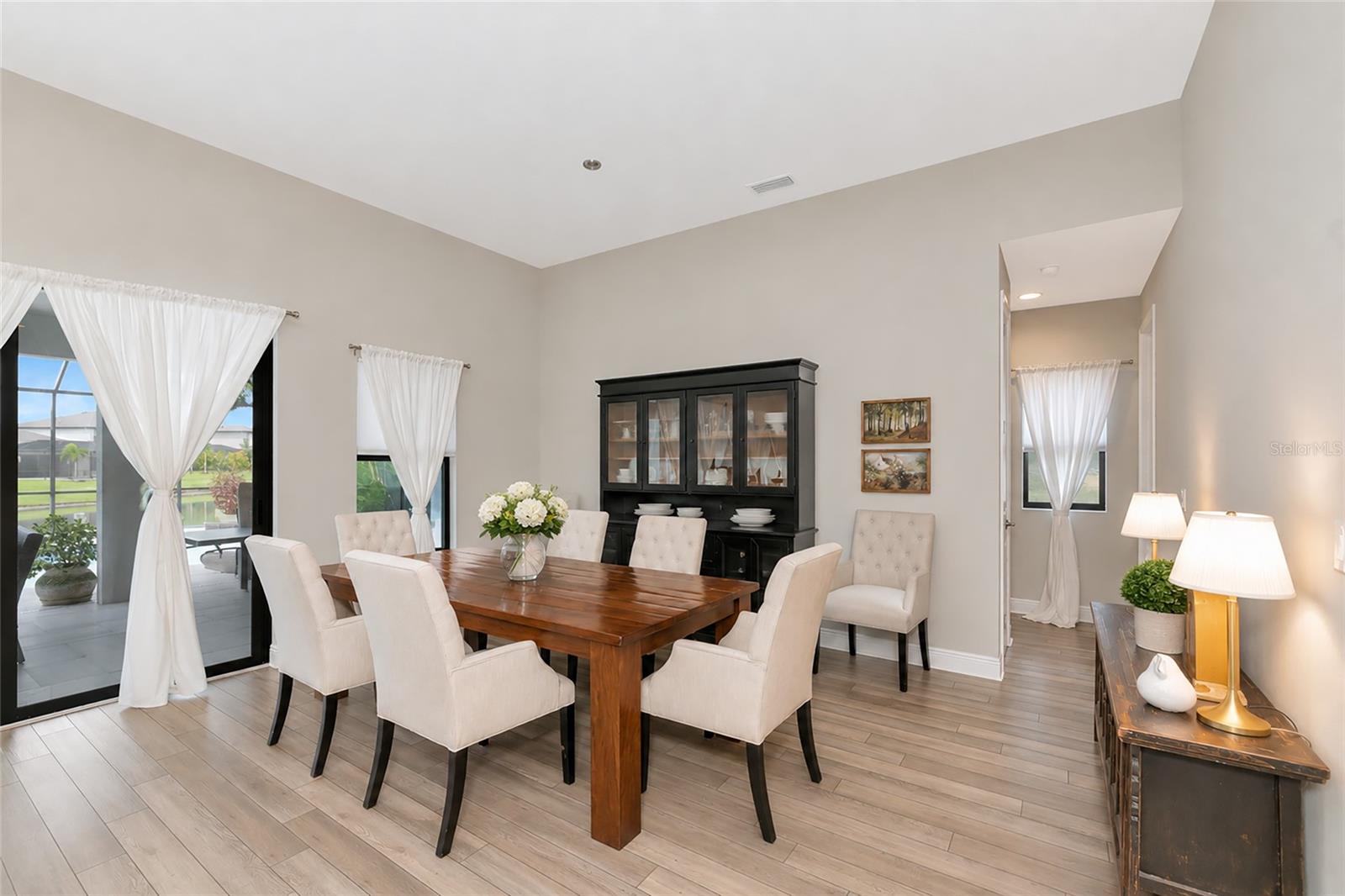 9211 ISABELLA CIR — photo 5
