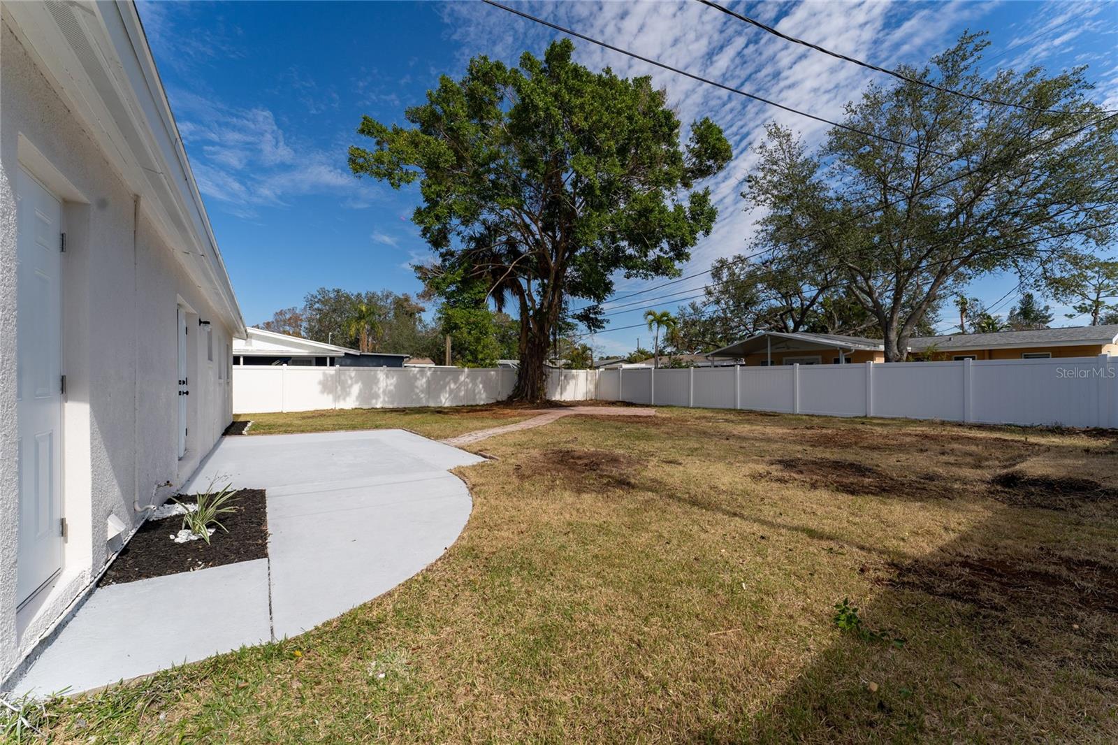 4401 SHORE ACRES BLVD NE — photo 37
