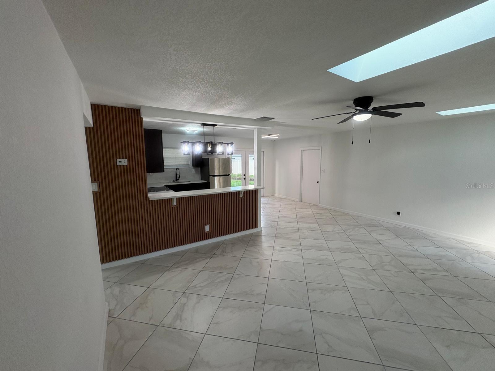 4401 SHORE ACRES BLVD NE — photo 6