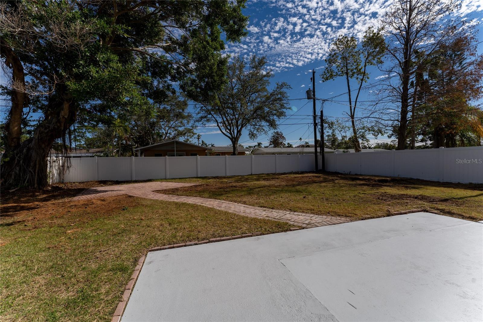 4401 SHORE ACRES BLVD NE — photo 32