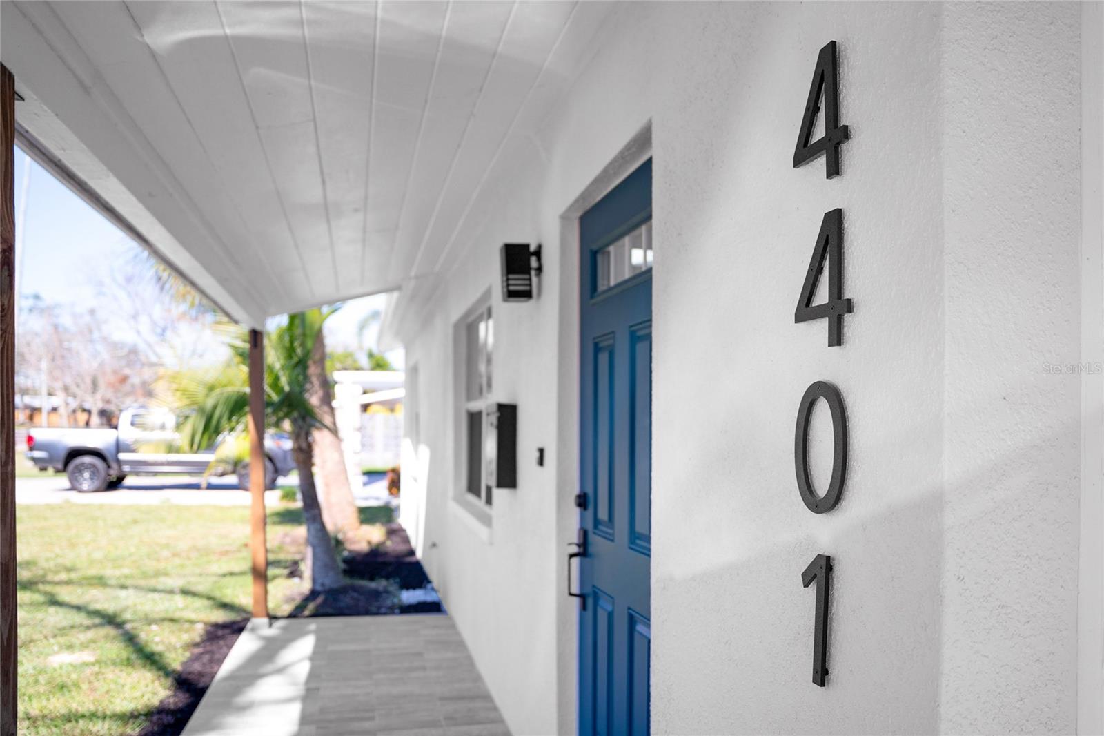 4401 SHORE ACRES BLVD NE — photo 4