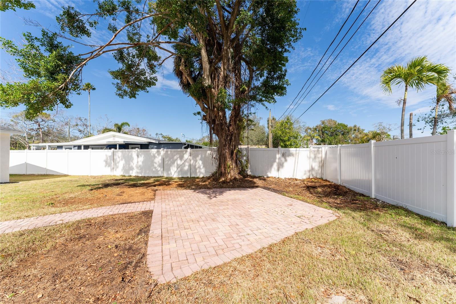 4401 SHORE ACRES BLVD NE — photo 35