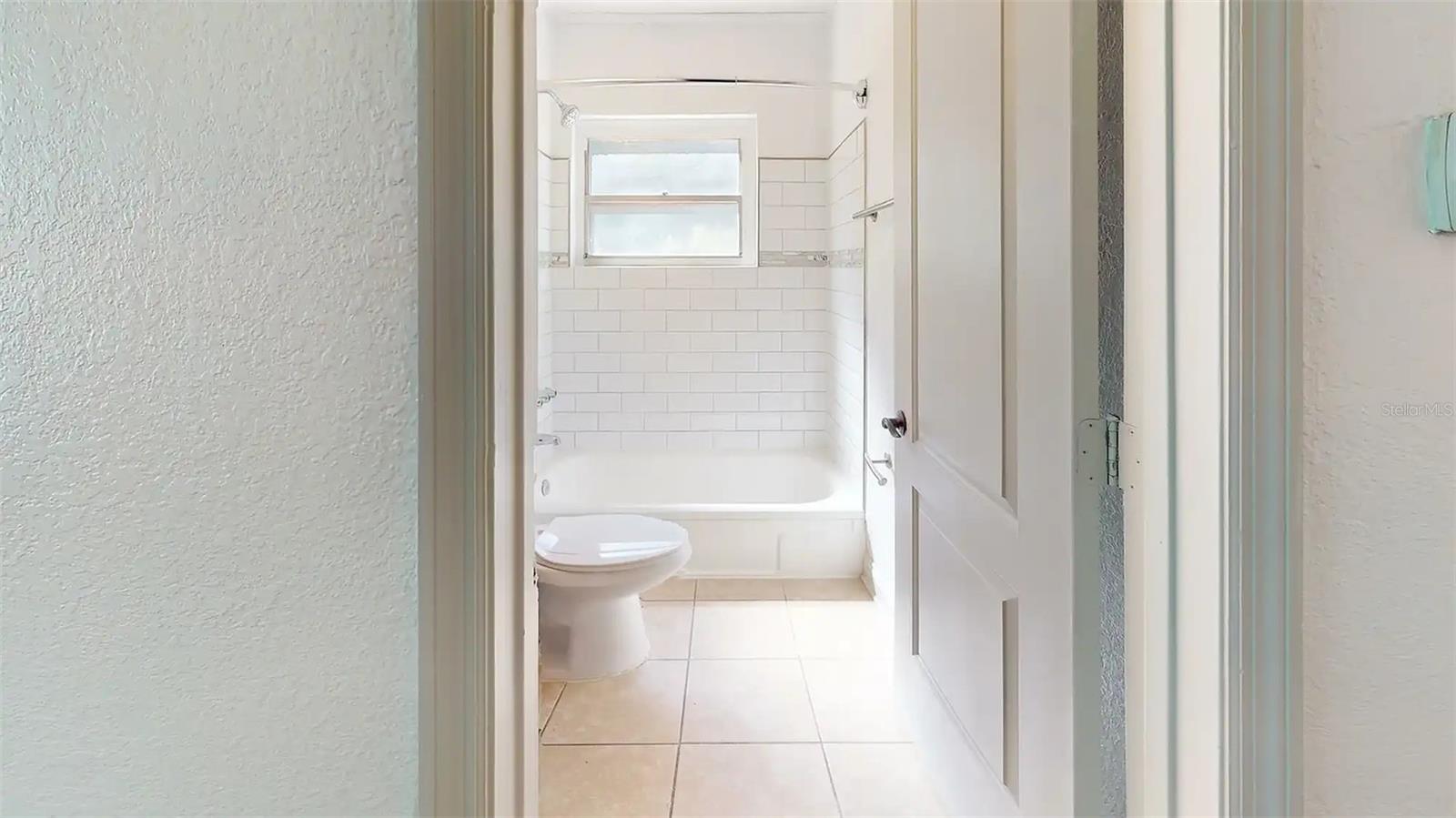 1411 S LORENZO AVE #03 — photo 6