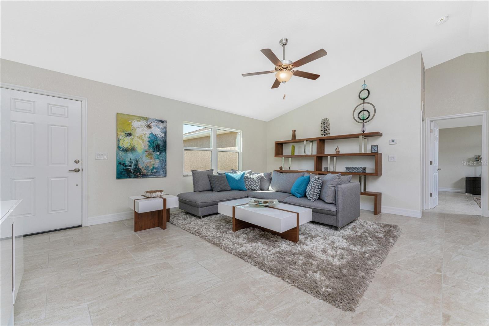 2955 WYOLA AVE — photo 4