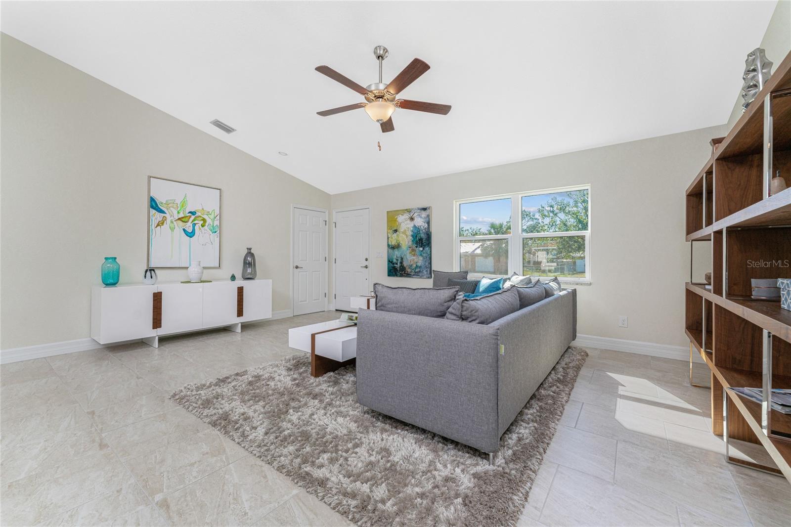 2955 WYOLA AVE — photo 5