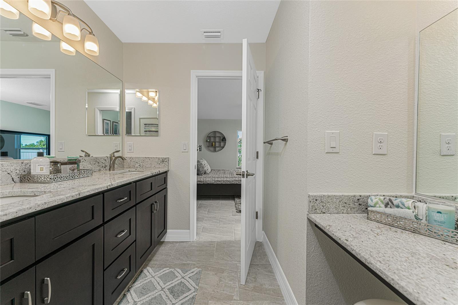 2955 WYOLA AVE — photo 26