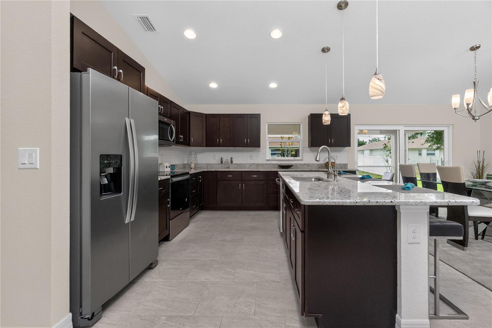 2955 WYOLA AVE — photo 11