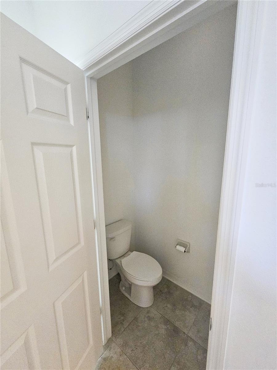 16073 SONOMA GROVE CIR — photo 17
