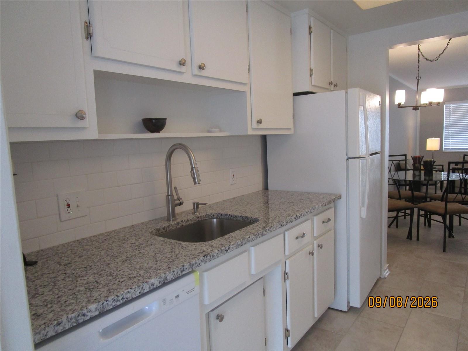 5945 21ST ST N #5 — photo 2
