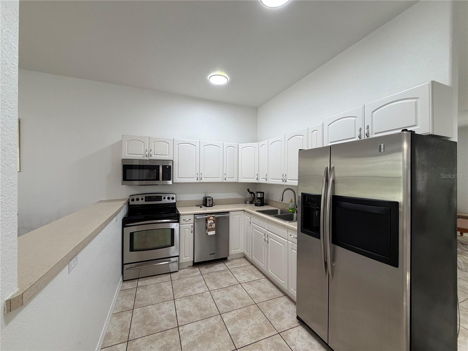 12113 CAPILLA LN — photo 6