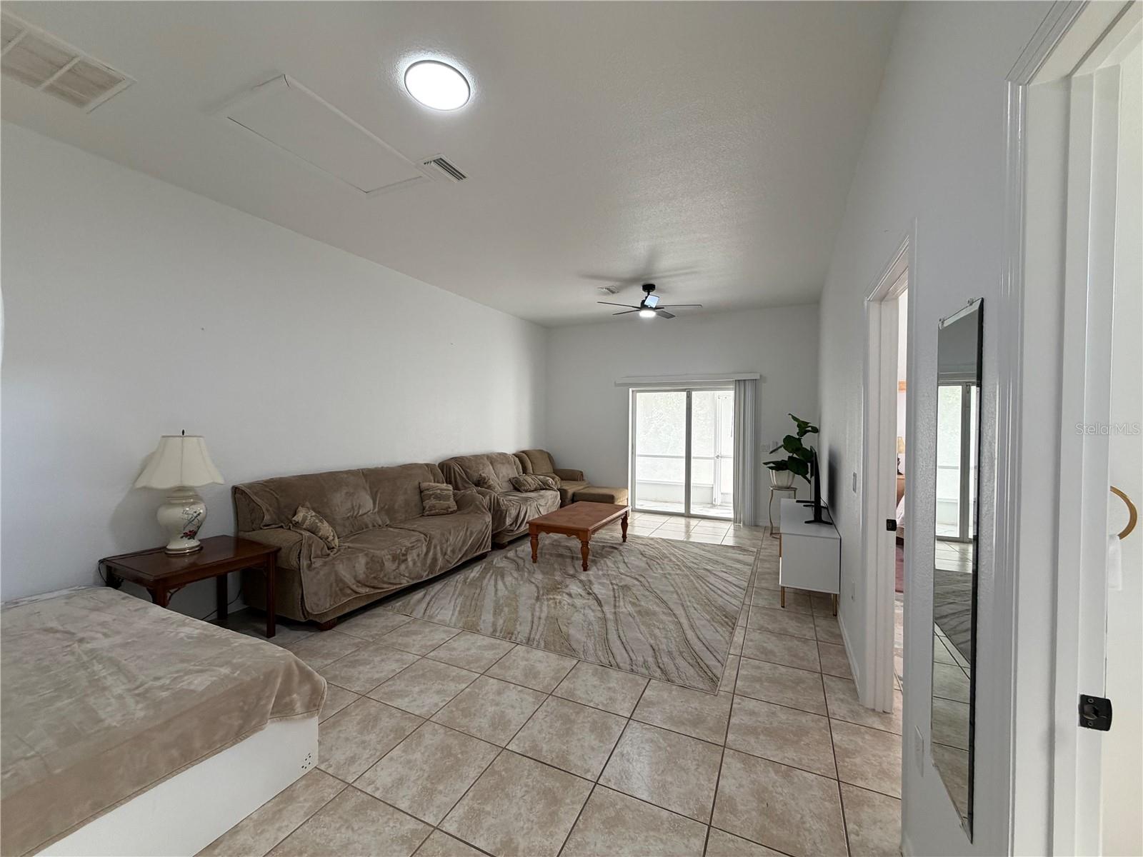 12113 CAPILLA LN — photo 8