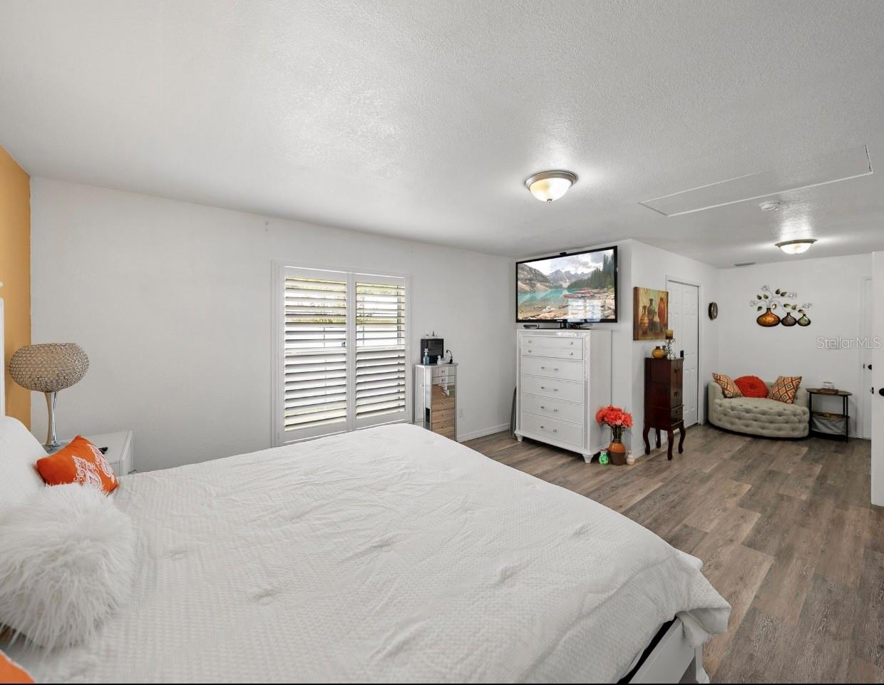 39352 LINCOLN AVE — photo 41
