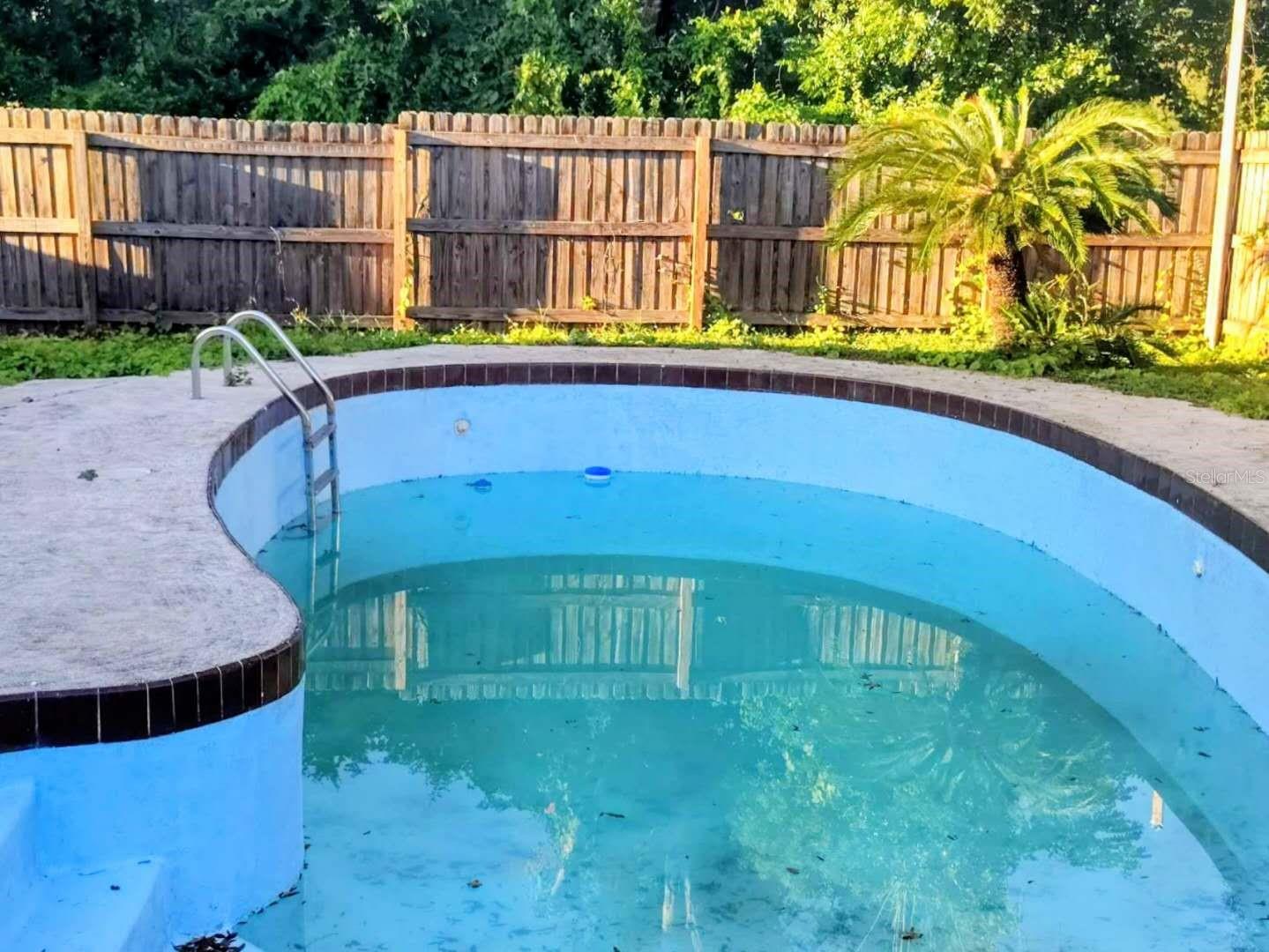 1208 S TAYLOR RD — photo 4