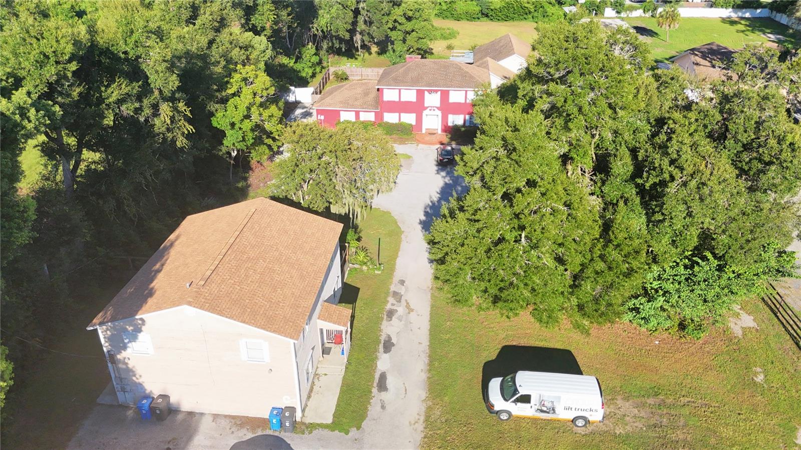 1208 S TAYLOR RD — photo 3