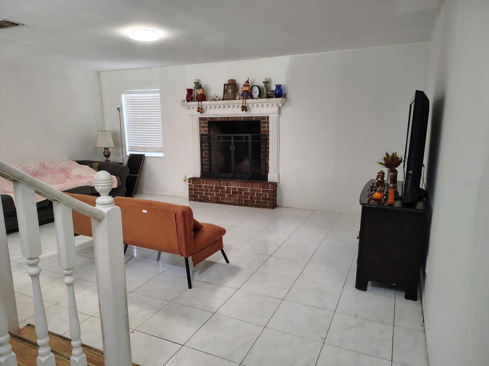 1208 S TAYLOR RD — photo 13