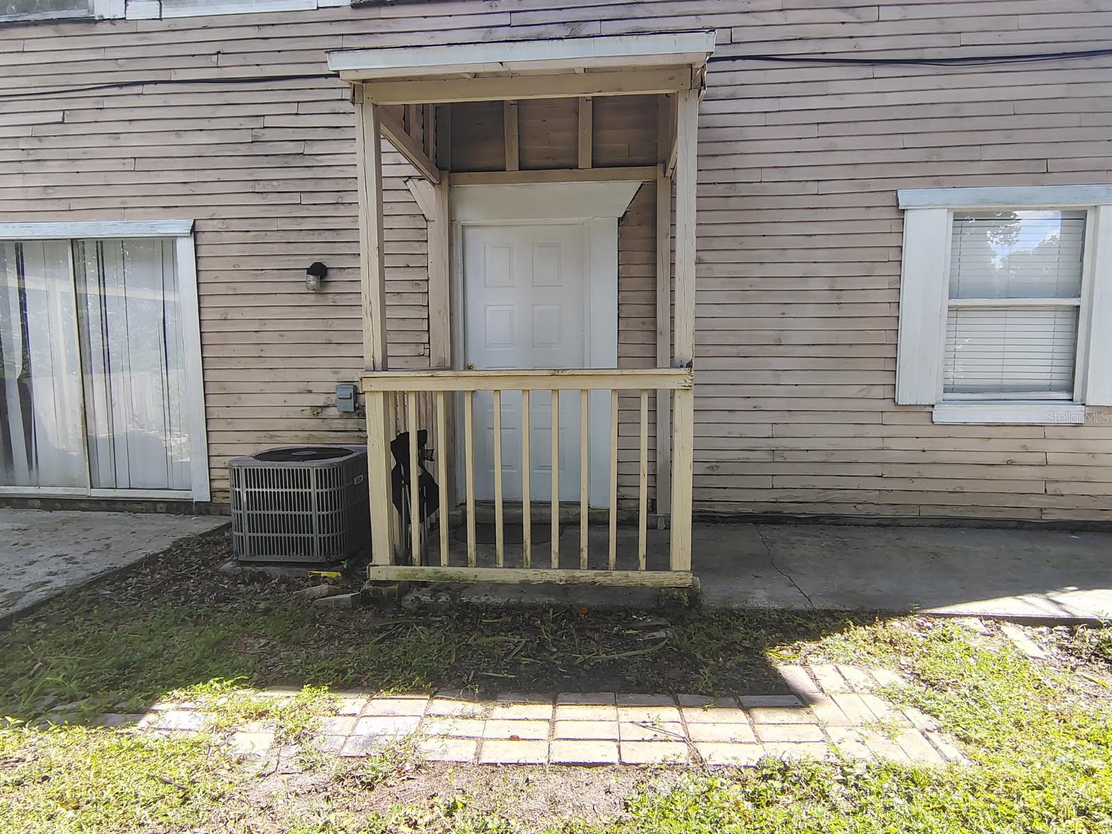 1208 S TAYLOR RD — photo 36