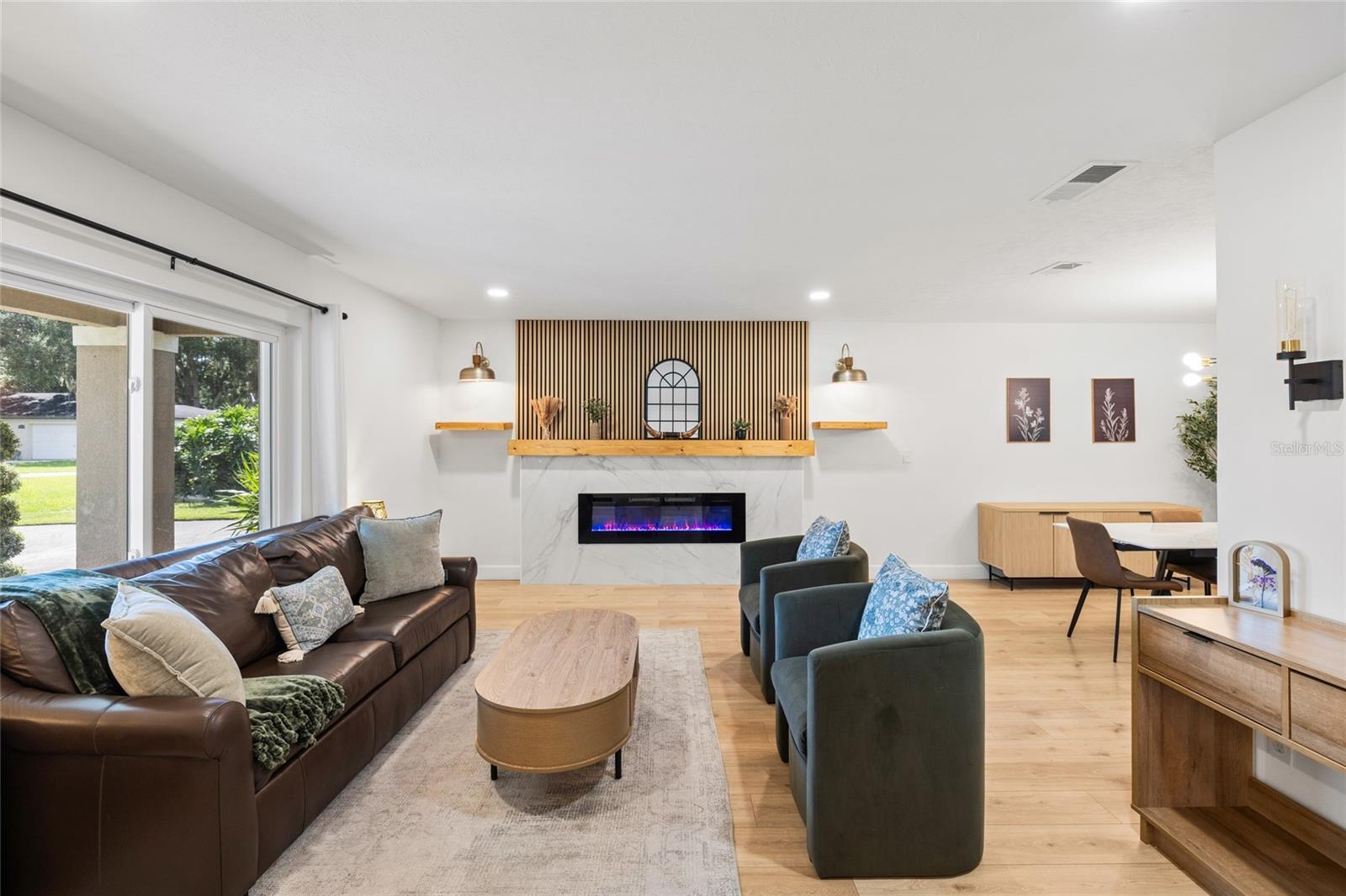7231 WOODBROOK DR — photo 10