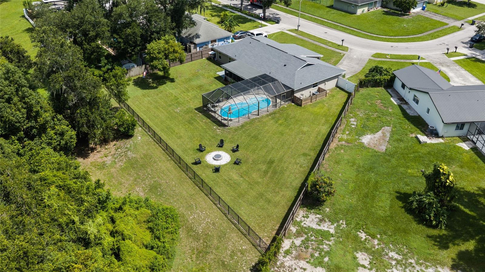 7231 WOODBROOK DR — photo 2