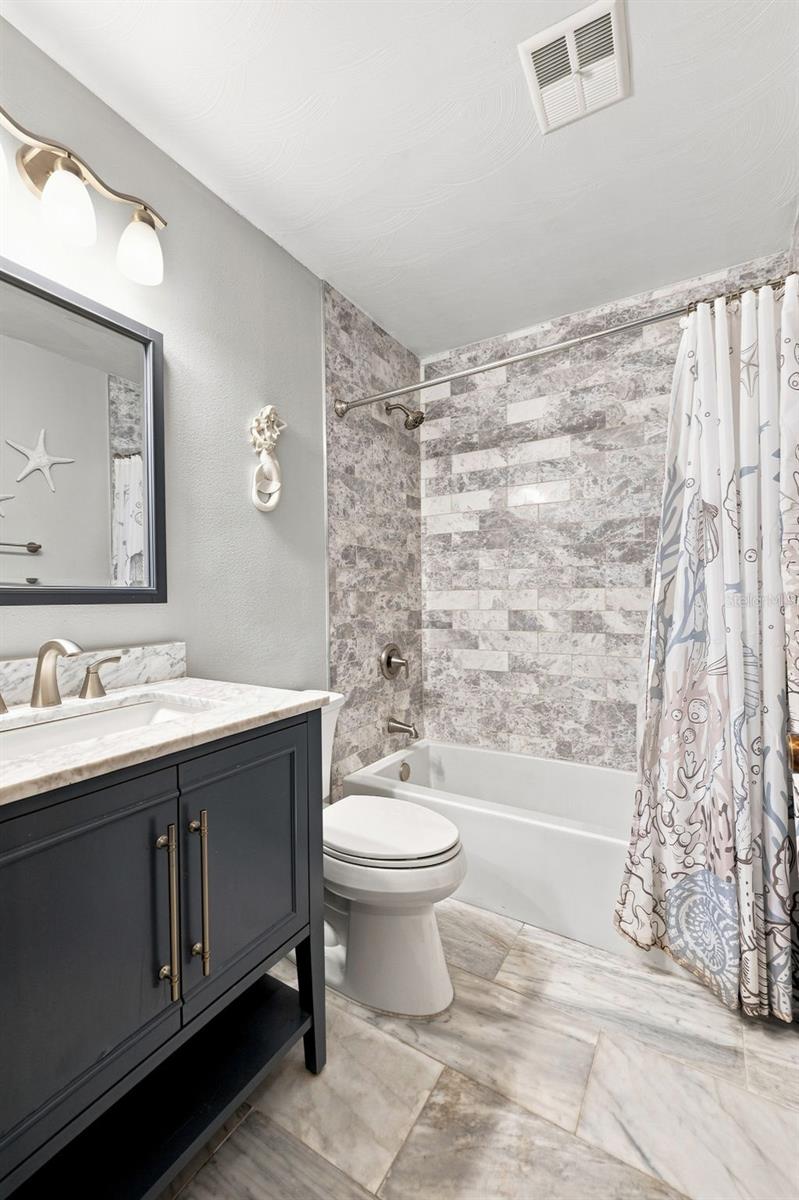 4331 SWALLOWTAIL DR — photo 11